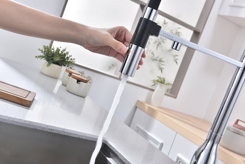 Кухонный смеситель с подключением фильтра Paulmark MAGNETO ONE Ma213188-AN, антрацит 401