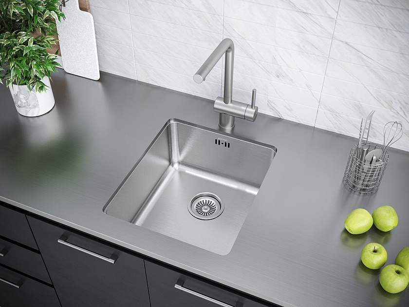 Кухонный смеситель Paulmark SPRING Sp212067-SS, нержавеющая сталь